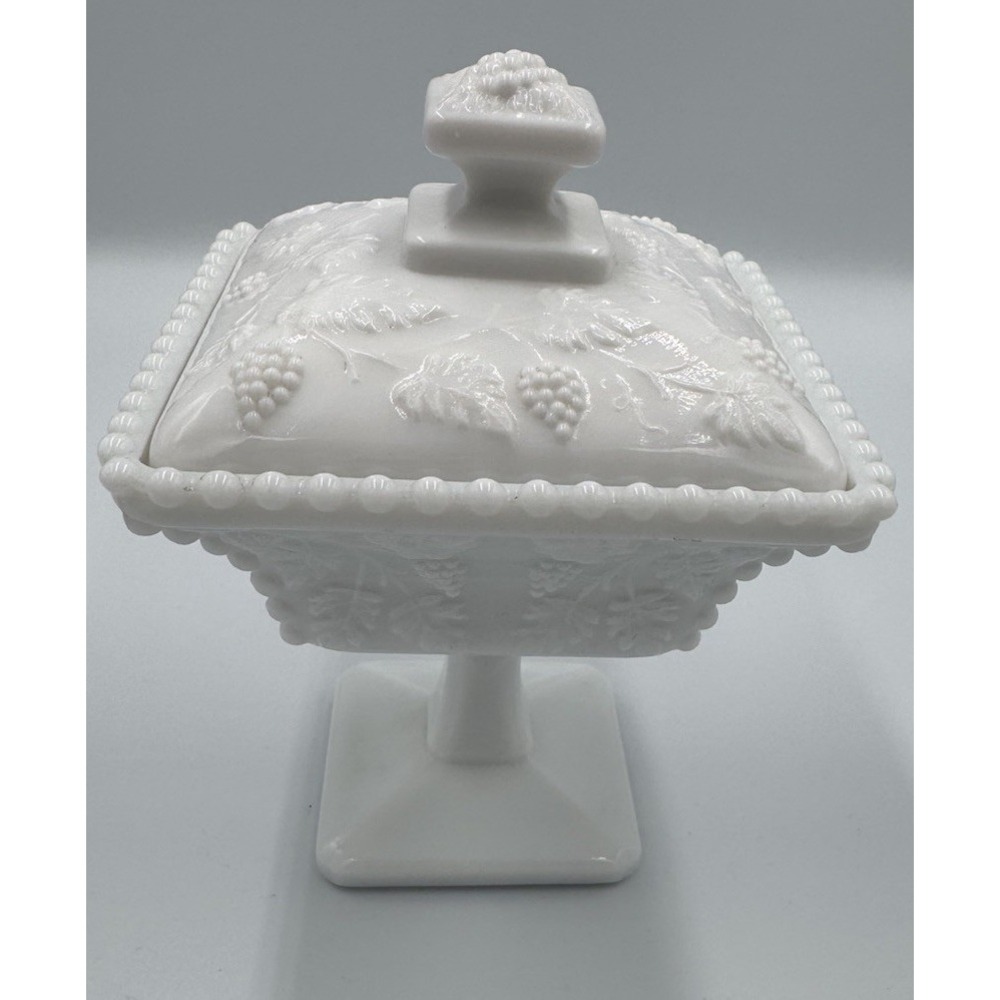 Westmoreland Milk Glass Dish Lidded Compote Candy Wedding Box Panels Grapes